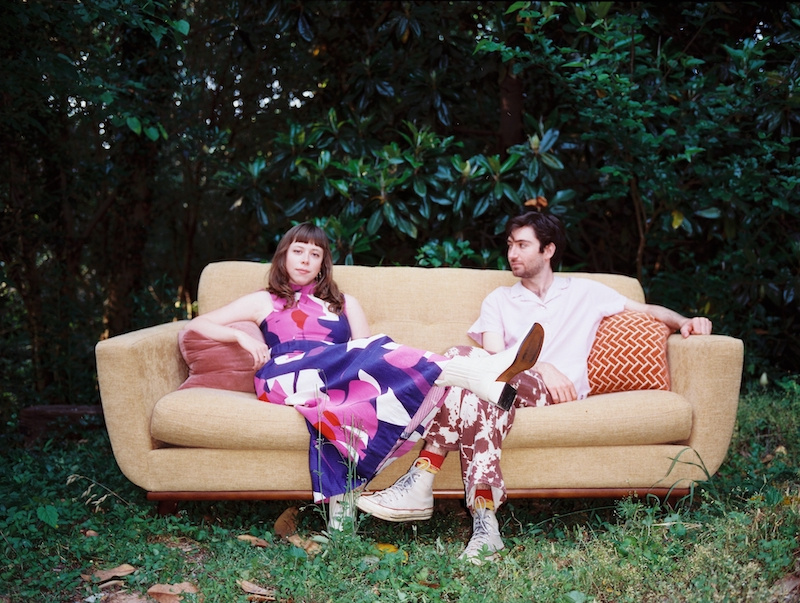 Viv+and+Riley+-+Promo+Photo+1+(Libby+Rodenbough)
